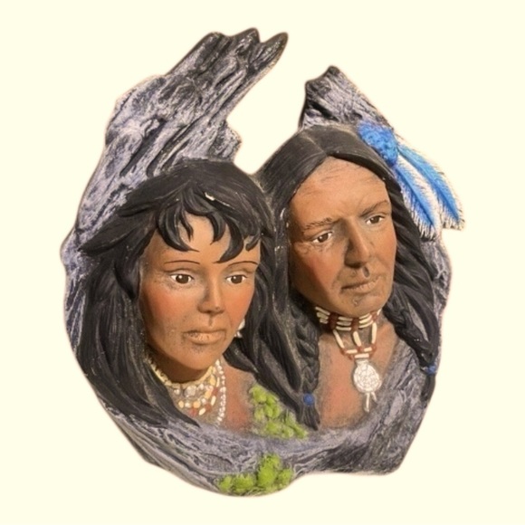 Ceramic ART Native American MAN WOMAN Statue Figurine HAND PAINTED 7" - Picture 2 of 3